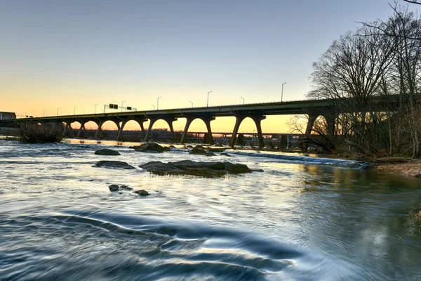 James River Park rurociągu chodnik — Zdjęcie stockowe