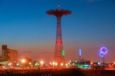 Paraşüt atlama - Brooklyn, New York