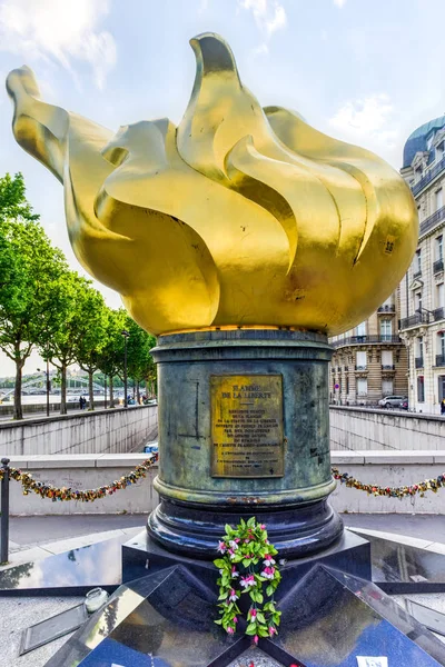 A Chama da Liberdade em Paris, França — Fotografia de Stock