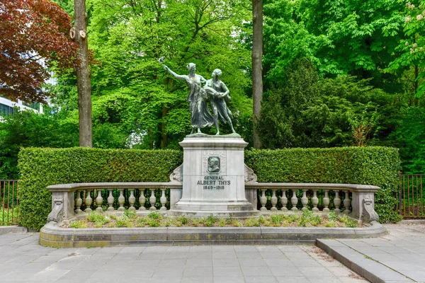 General Albert Thys Monument — Stock Photo, Image