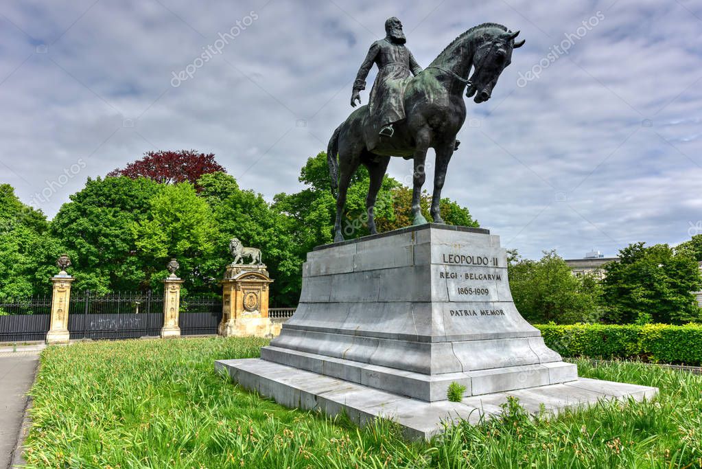 Leopold II Statue Brussels, Belgium — Stock Photo © demerzel21 157262968