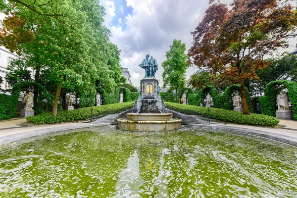 Petit Sablon Park - Brussels, Belgium — Stock Photo, Image