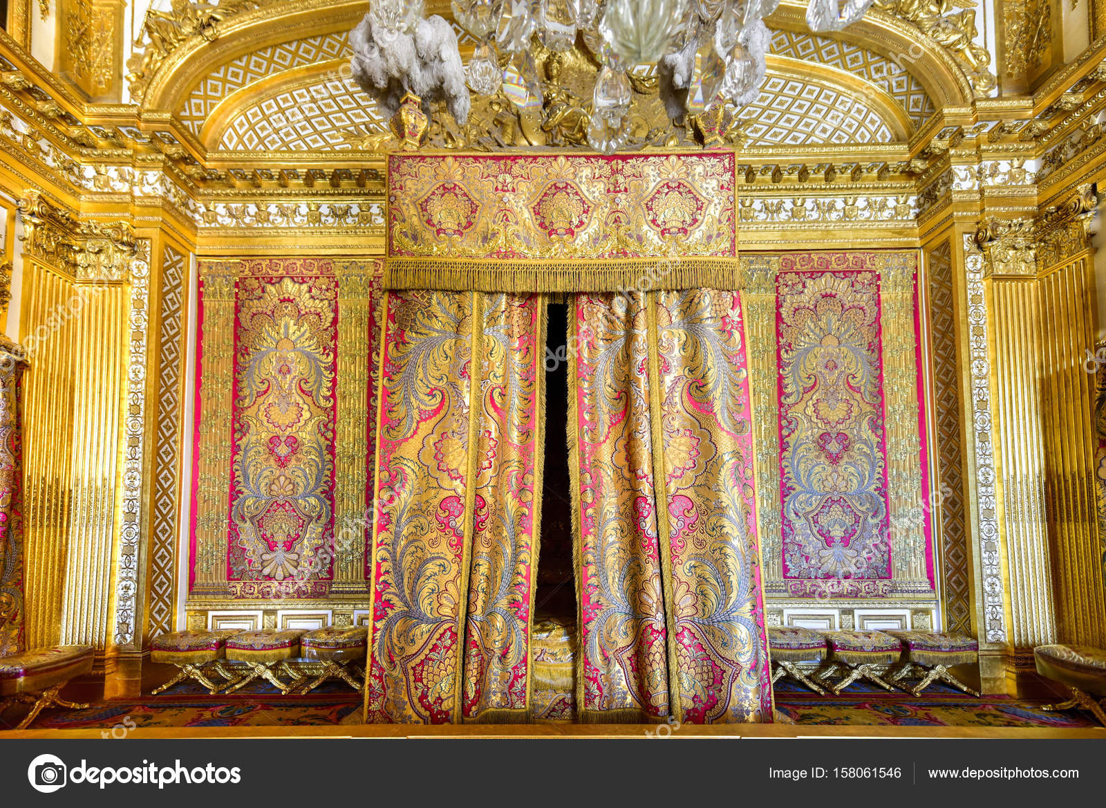 Palace Of Versailles France Stock, Versailles King Bed