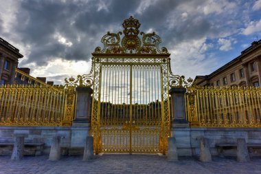 Versailles Sarayı'nın Kraliyet Gates