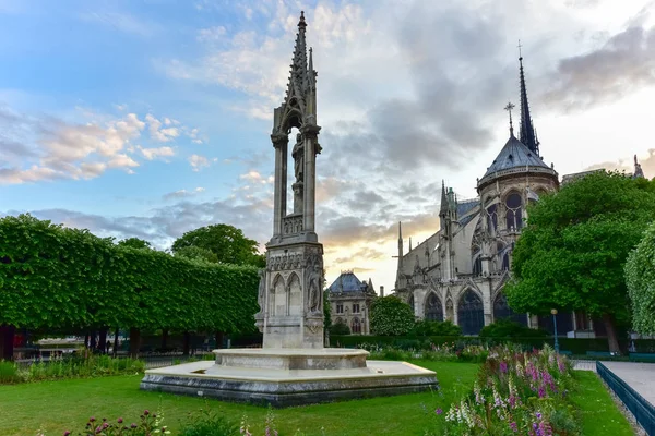Notre-Dame de Paris-ban. — Stock Fotó