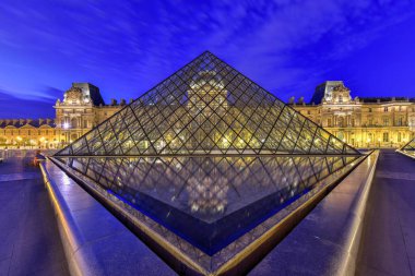 Louvre Müzesi - paris, Fransa