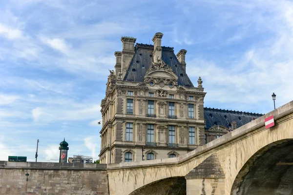 Pont Royal - Paris, France — стокове фото