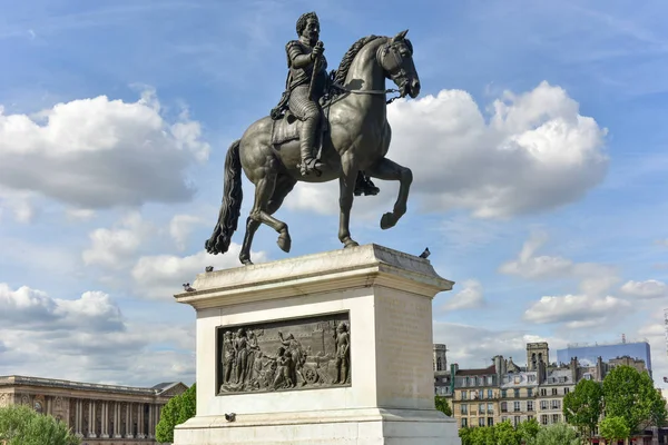 Henrik IV Statue - Paris, Frankrike – stockfoto