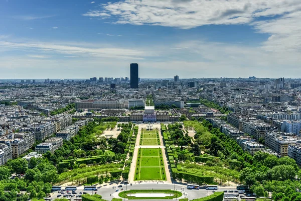 Champ de Mars - Paris, France — Stockfoto