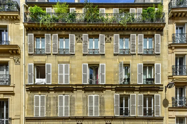 Straßen von Paris, Frankreich — Stockfoto