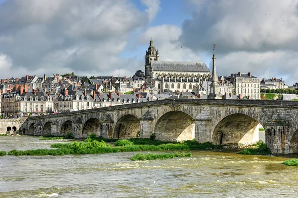 Jacques-Gabriel most - Blois, Francie — Stock fotografie