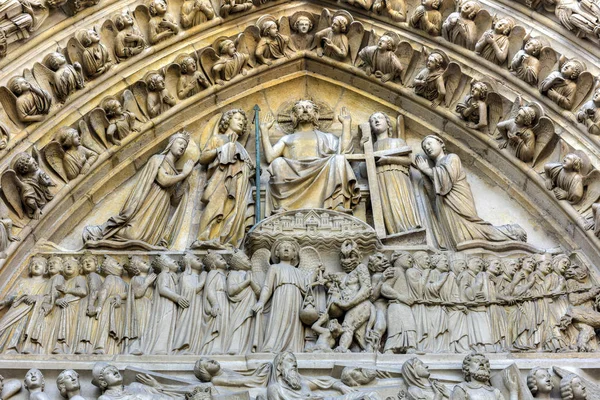 Catedral de Notre Dame - París, Francia — Foto de Stock