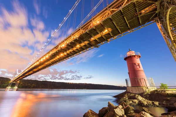 Kleine rode vuurtoren - New York — Stockfoto