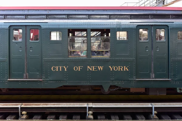 NYC Vintage Subway Train — Stock Photo, Image