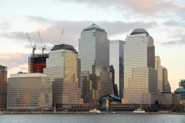 Всемирный финансовый центр - Нью-Йорк — стоковое фото