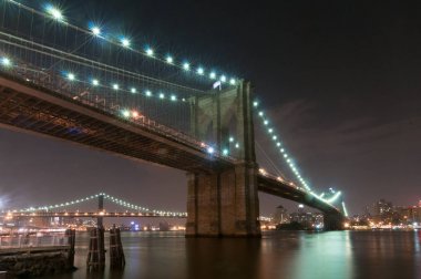 new york city - Brooklyn Köprüsü'nün