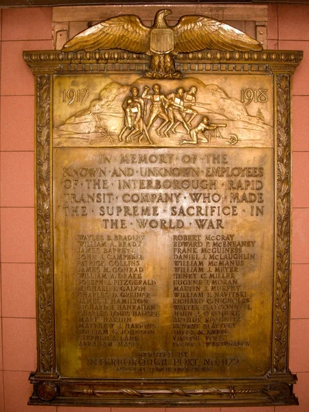 Monumento al metro de la Primera Guerra Mundial — Foto de Stock