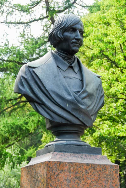 Gogle Monument - Saint Petersburg, Russia — Stock Photo, Image