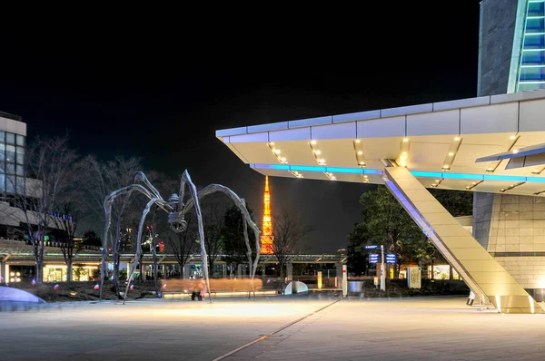 Maman - Torre Mori - Tokio, Japón — Foto de Stock