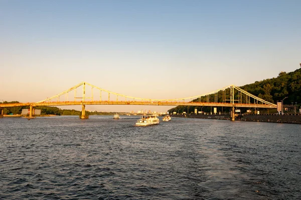 Ponte pedonale - Kiev, Ucraina — Foto Stock