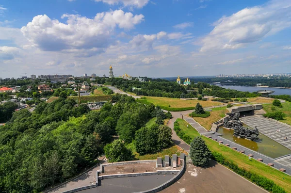 Monastero delle Grotte di Kiev — Foto Stock