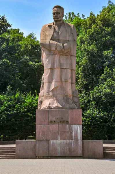 Ivan Franko anıt - Lviv, Ukrayna — Stok fotoğraf