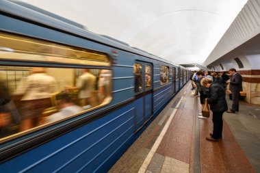 Taganskaya Metro İstasyonu - Moskova, Rusya