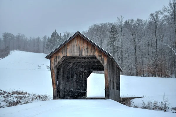 Mill Brook Covered Bridge - Vermont — Stok fotoğraf