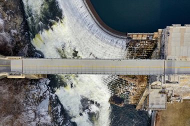 Croton Gorge Parkı Westchester, New York 'taki New Croton Barajı' nın dibinde.