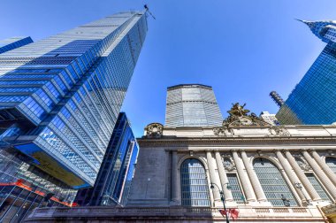 New York, New York - 19 Nisan 2020: Grand Central Terminali ve One Vanderbilt New York 'ta yapım aşamasında.