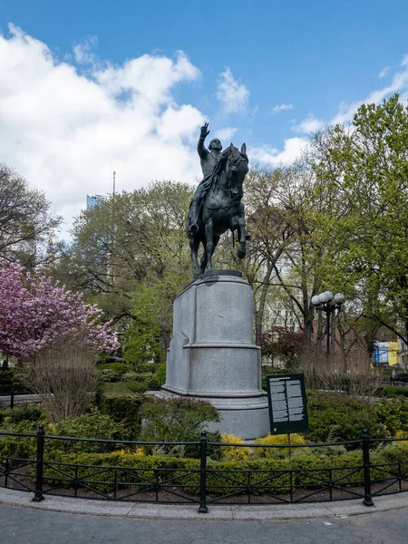 Jezdecká Socha Generála George Washingtona Podél Jižní Strany Union Square — Stock fotografie