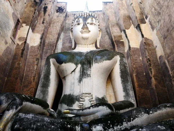 タイの歴史公園で建物仏 — ストック写真