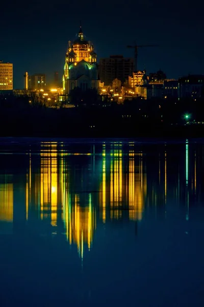 Nacht uitzicht op de stad — Stockfoto