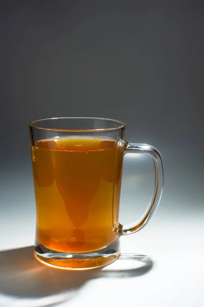 Pohár Tea Fekete Háttér — Stock Fotó