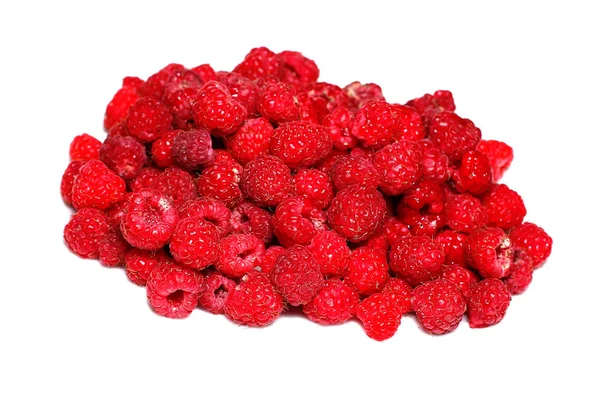 Многие ягоды ярко-красной малины изолированы — стоковое фото