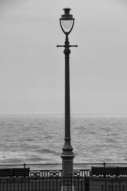 Deniz sokak lambası