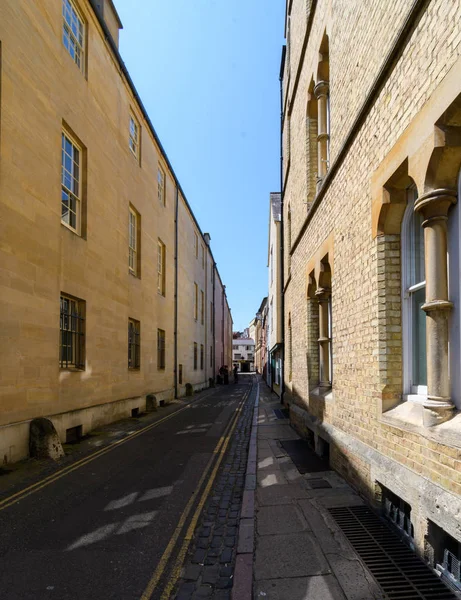 Un estrecho carril de Oxford — Foto de Stock