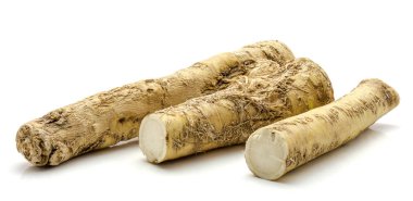 İzole horseradish kök