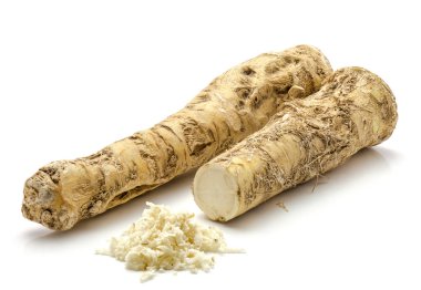 İzole horseradish kök