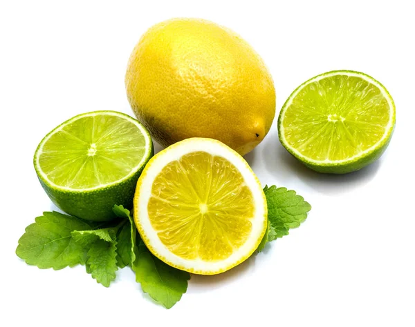 narenciye meyve üzerinde beyaz izole