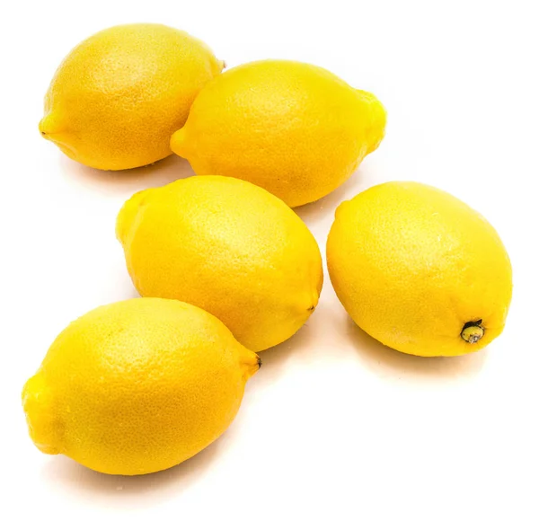 Citron isolerad på vitt — Stockfoto