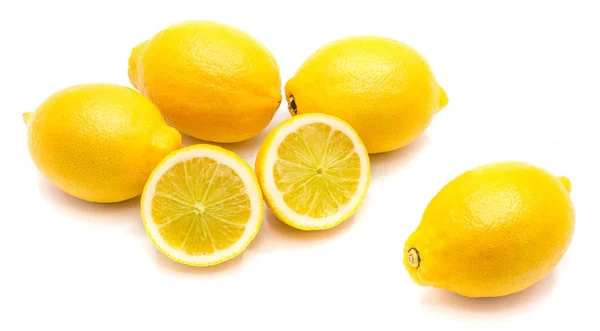 Limón aislado sobre blanco — Foto de Stock
