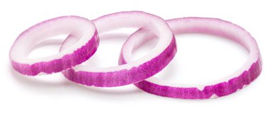 Kırmızı soğan beyaz üzerine izole