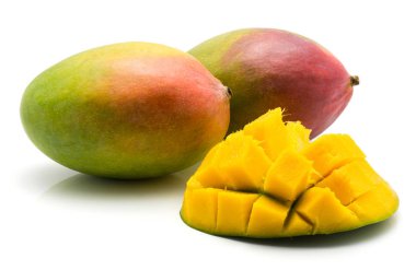 taze mango izole