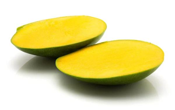 Mango fresco aislado — Foto de Stock