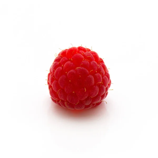 Fresh raspberry isolated — Stock Photo, Image