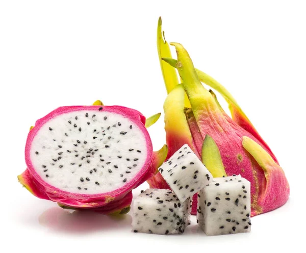 Δράκος Φρούτα Pitaya Πιταχάγιες Απομονωμένα Λευκό Φόντο Δύο Φέτες Μισά — Φωτογραφία Αρχείου