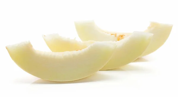 Ro, beyaz arka plan üzerinde izole üç kavun (Piels de Sapo, Honeydew) dilim