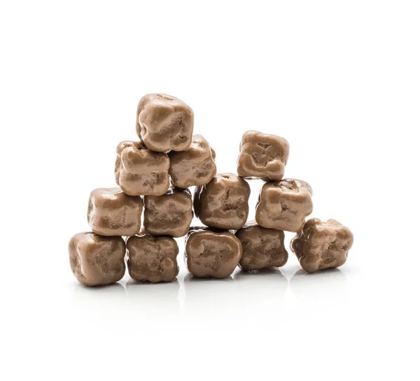 Melk Chocolade Cocos Blokjes Samen Stellen Piramide Geïsoleerd Een Witte — Stockfoto