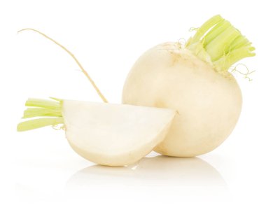 Beyaz turp ve üzerinde beyaz adam izole bir kesilmiş parça